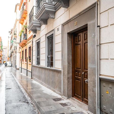 Apartamento Qh Plaza De La Trinidad Granada Exterior foto
