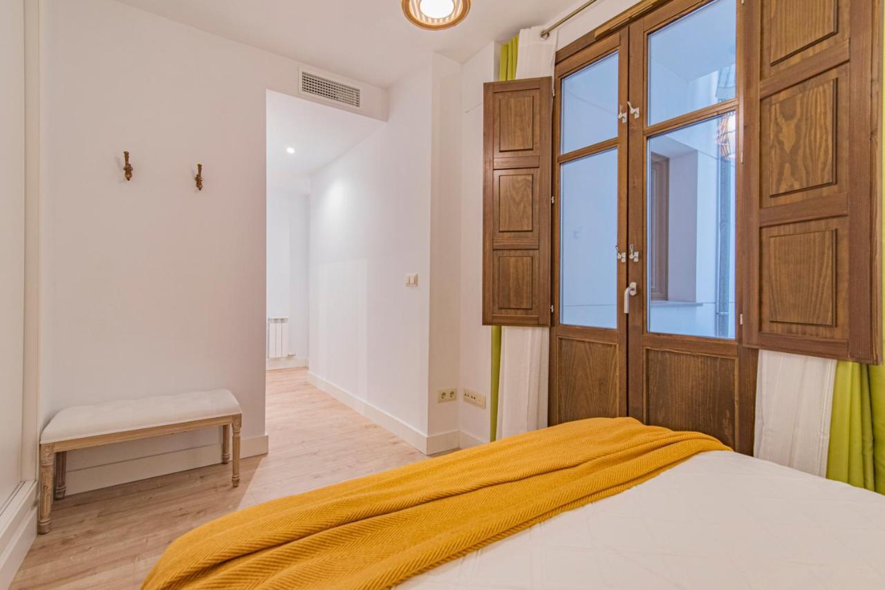 Apartamento Qh Plaza De La Trinidad Granada Exterior foto